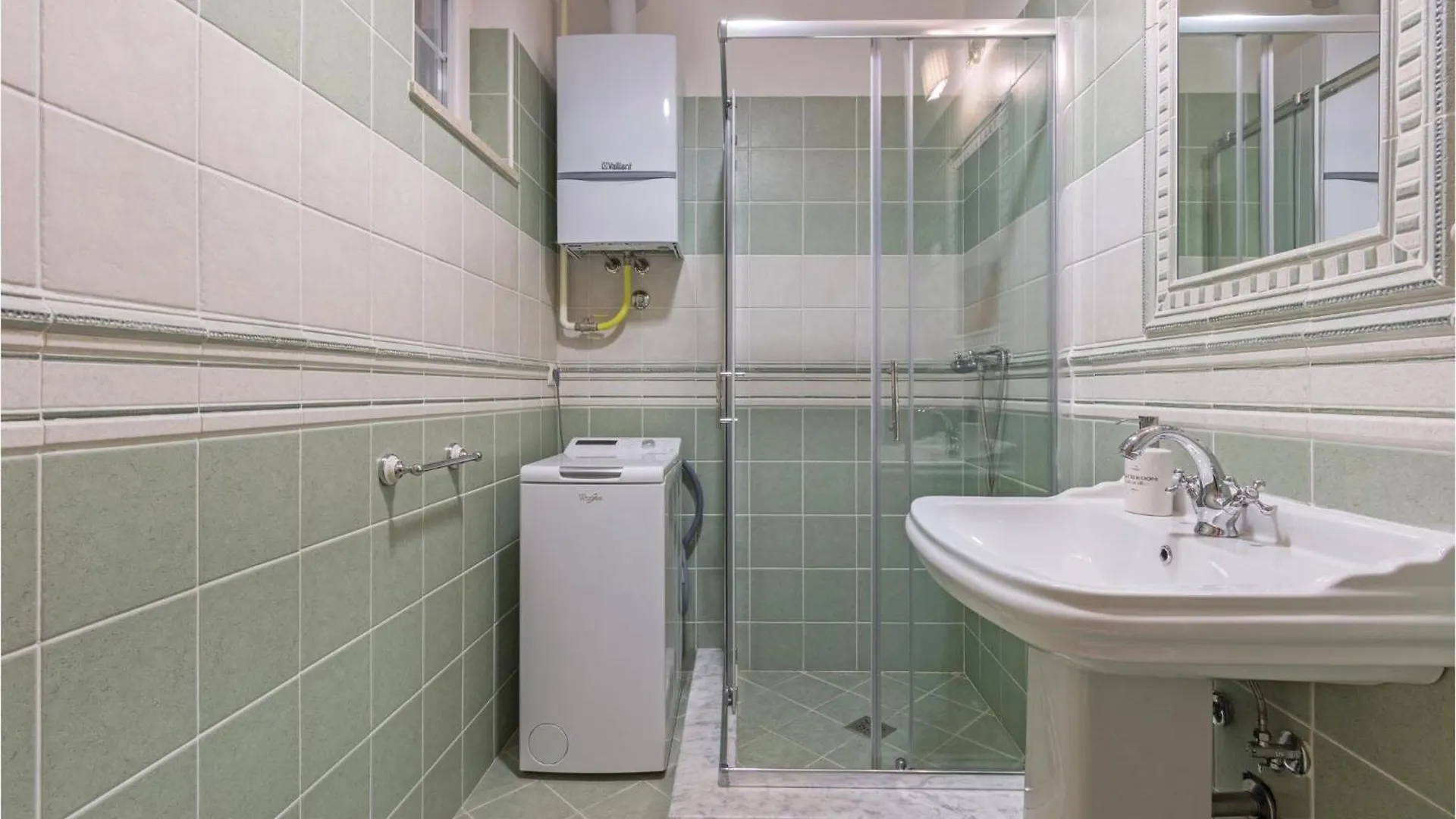 Nice Apartment In Pula With Kitchen